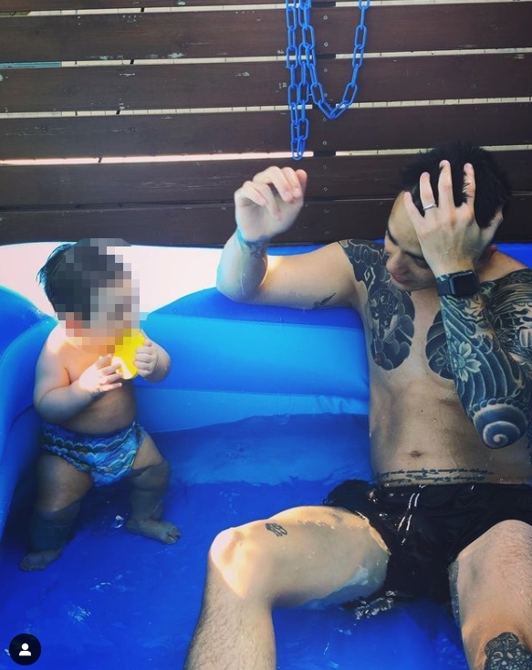 家裡天台能放下一個游泳池