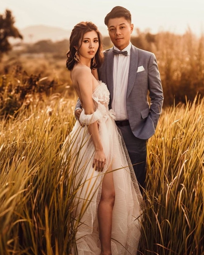 張秀文早前在IG分享與圈外男友Billy的婚紗照,宣布婚訊!