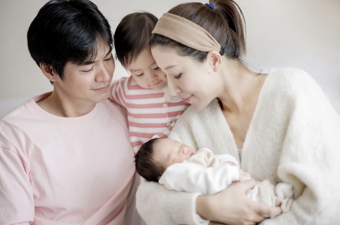 於2021年尾誕下第二胎仔仔,湊成「好」字!