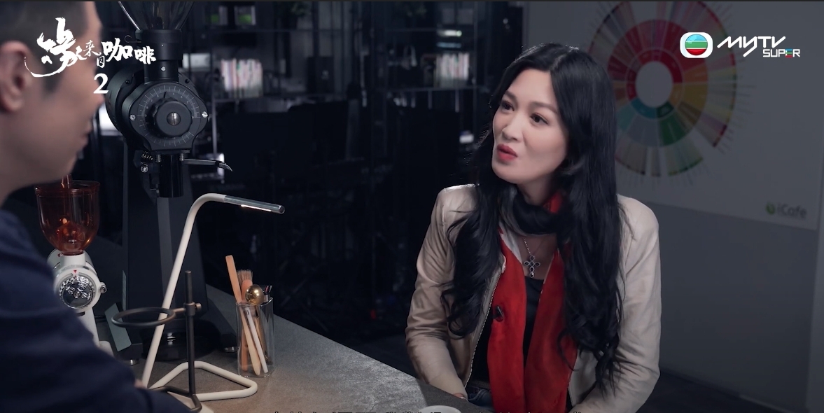 現實生活中,陳少霞的人生亦如電影情節一樣,經歷多個高低起跌!