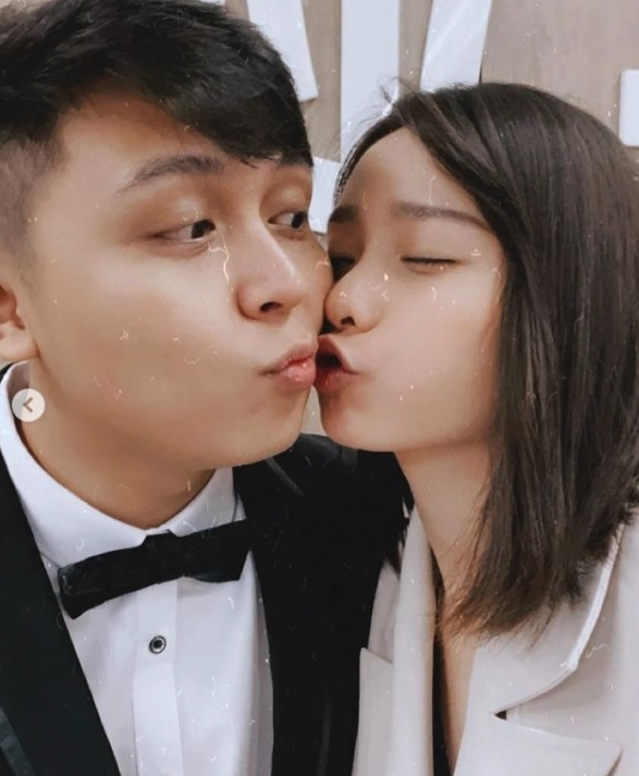 外界紛紛討論離婚的原因