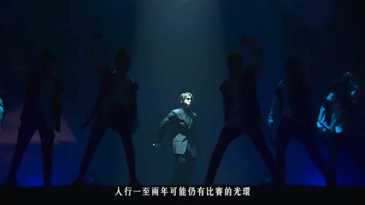 姜濤隨即訴說自己入行三年來的感受,表示入行頭兩年依然有比賽光環