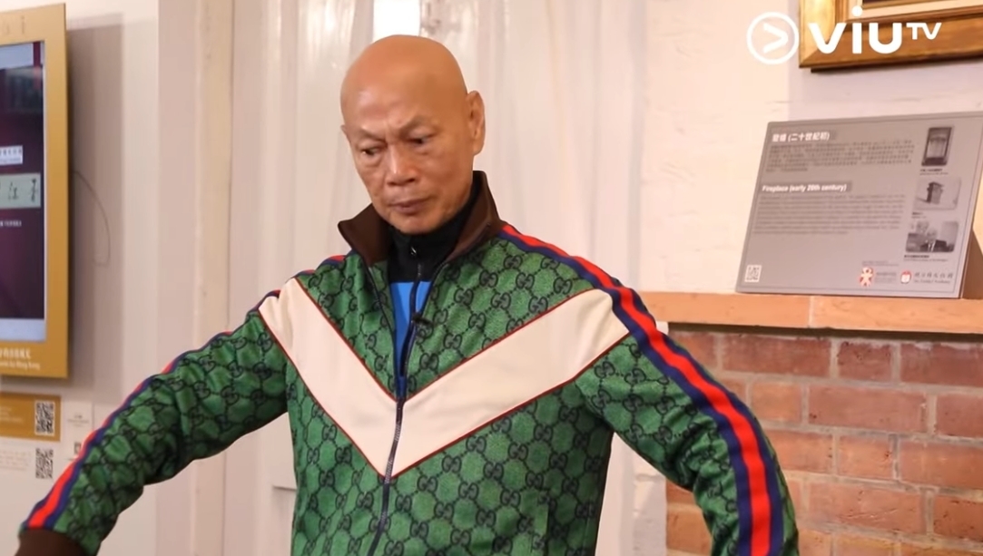 風光的背後卻是痛苦