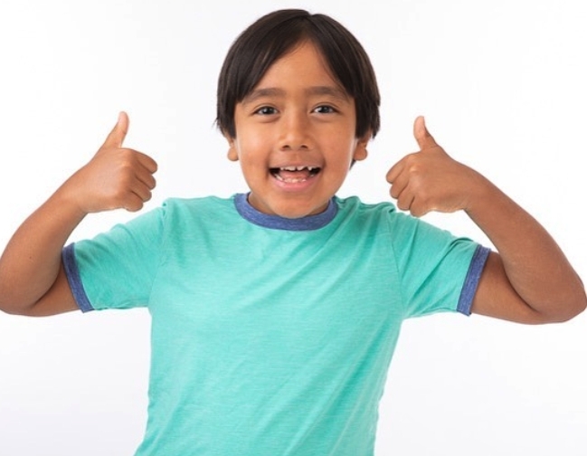 唯一靠著自己成功發富的小孩