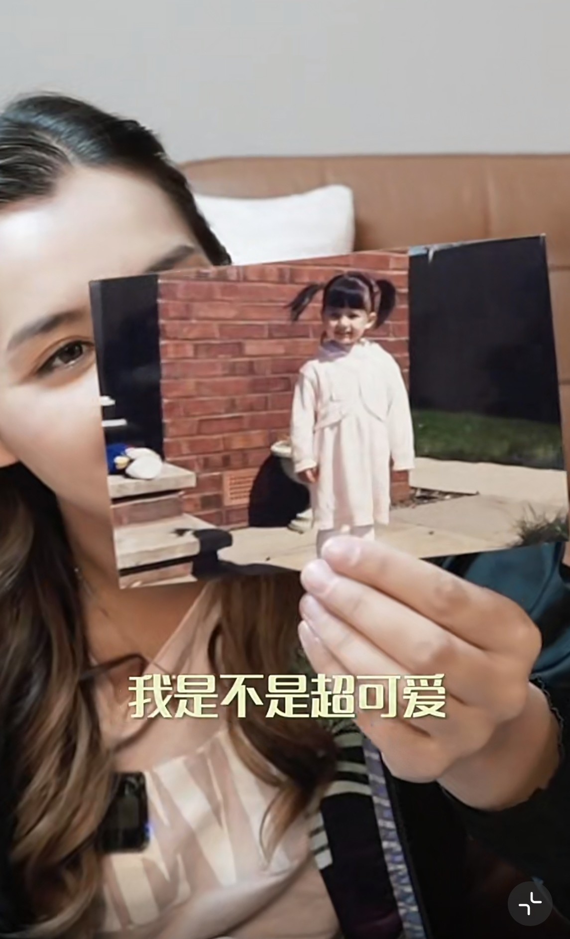 Lisa的童年照~