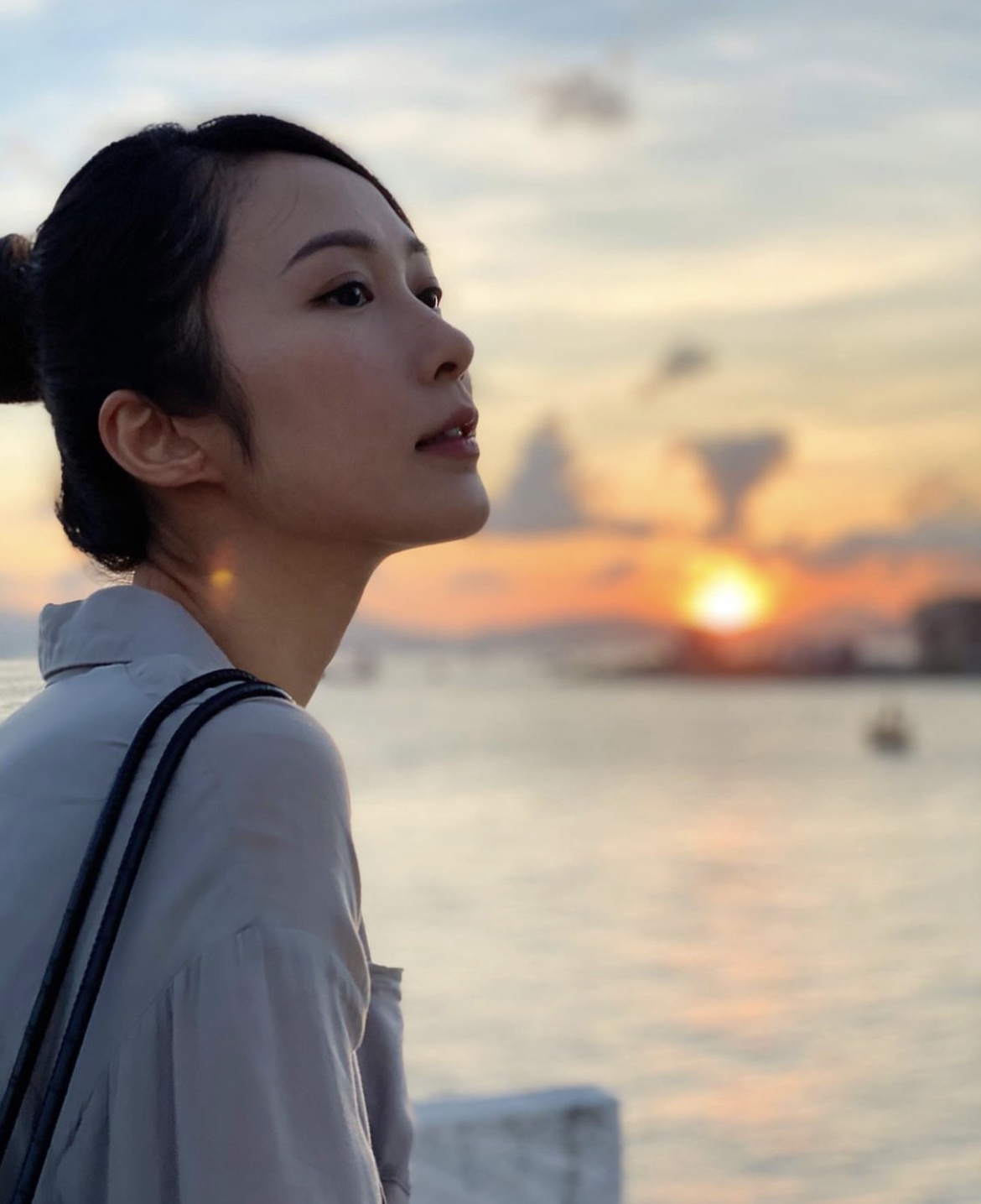 網民質疑夫妻相處疏遠?