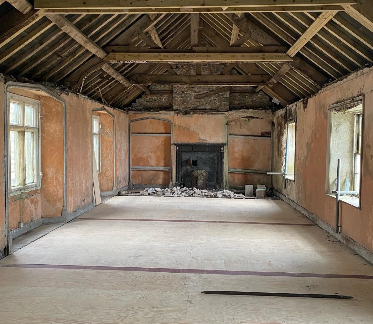 Penllyn Castle內部環境早已日久失修!