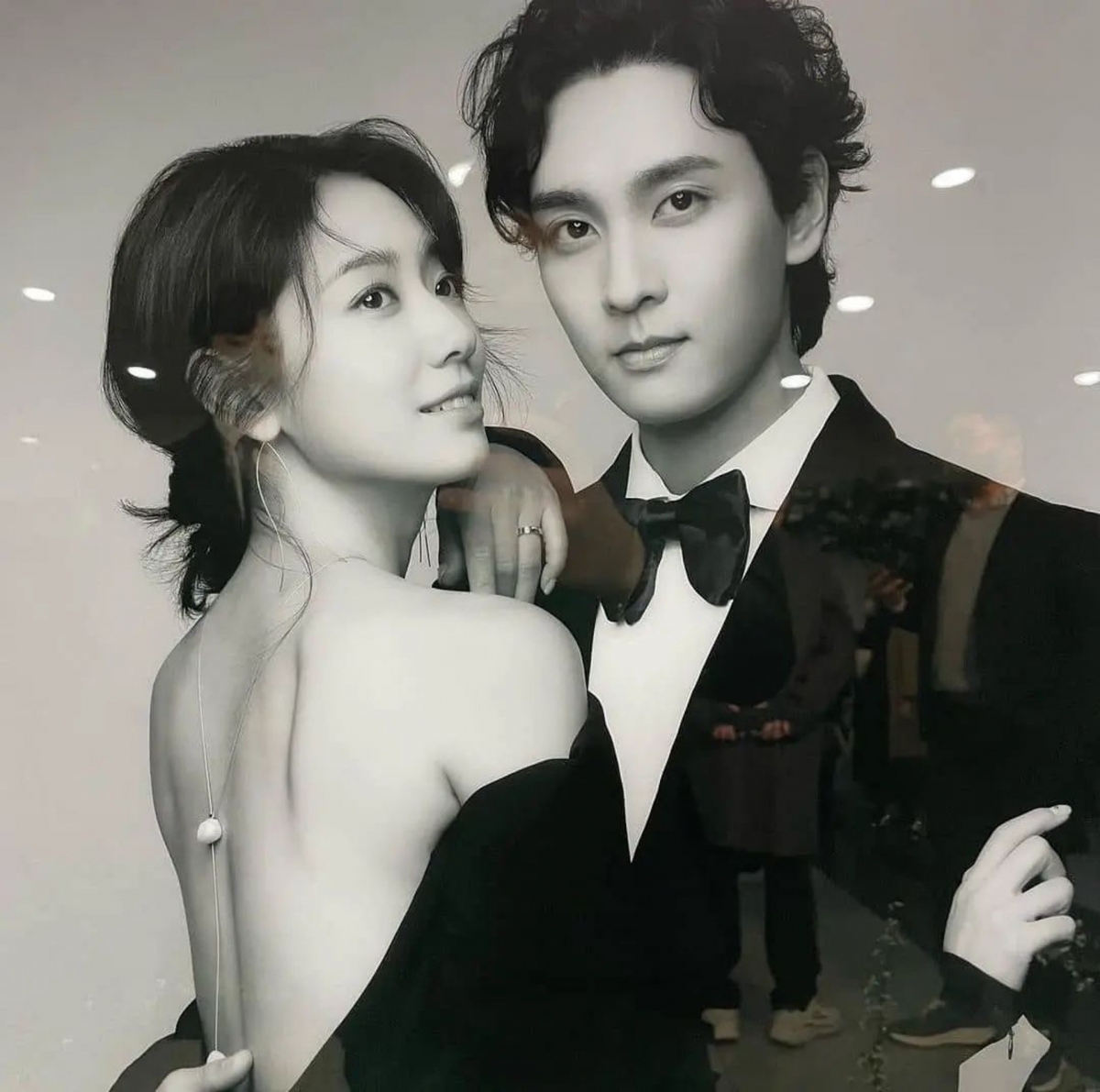 朴信惠與崔泰俊舉行婚禮