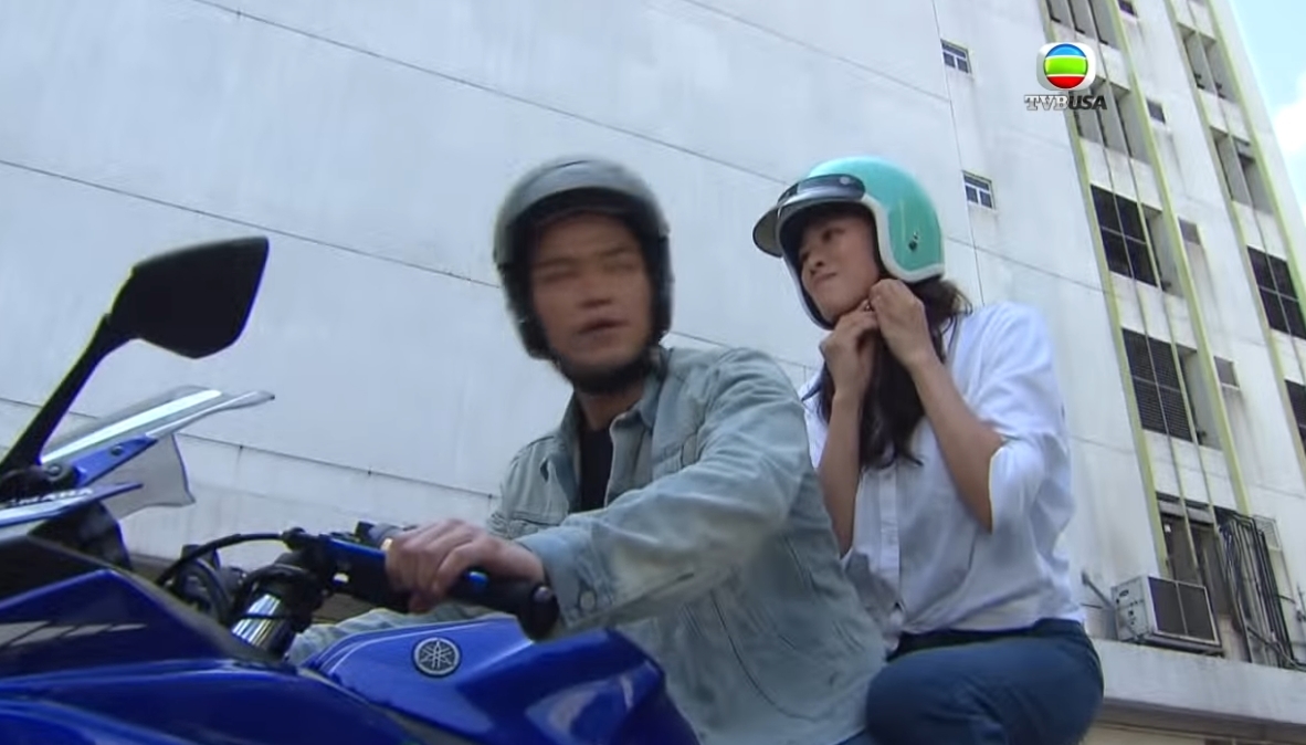 要求他接載上班