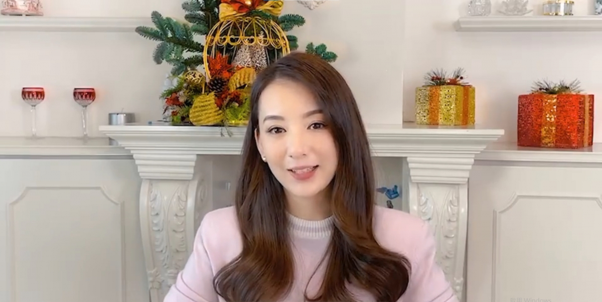 純白色的牆壁印有不少精緻的花紋