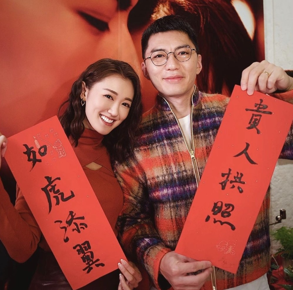 張寶兒與當年擔任香港小姐競選評判的袁偉豪結緣