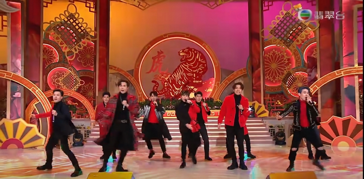 「SUPER TIGER」的表演~