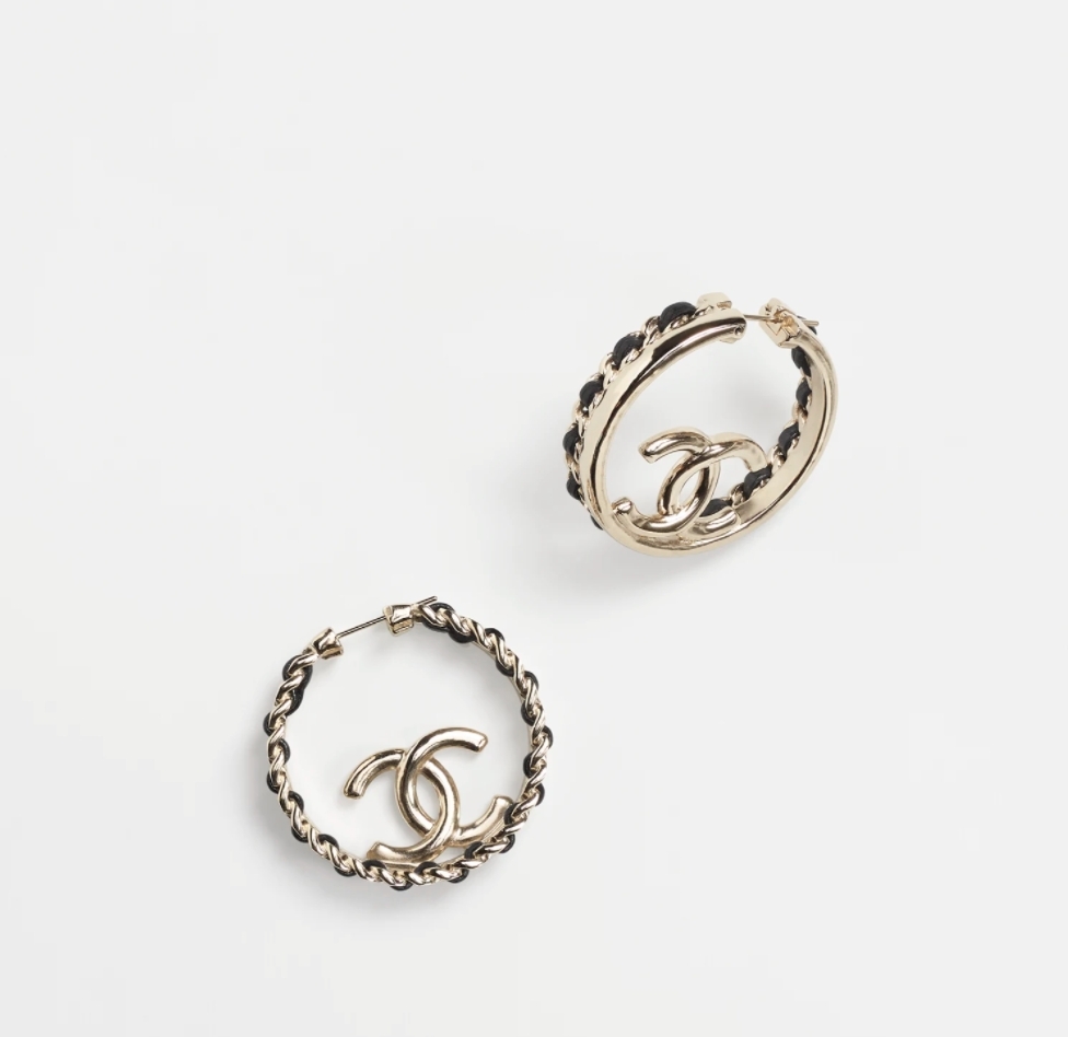 Chanel 圓框雙C耳環(HK$5,700)