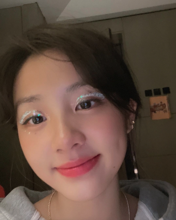 轉眼間多多亦迎來16歲生日~