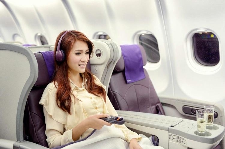 乘客亦應該在飛機墜地之前將身上的鋒利物品或貼身物品除掉!