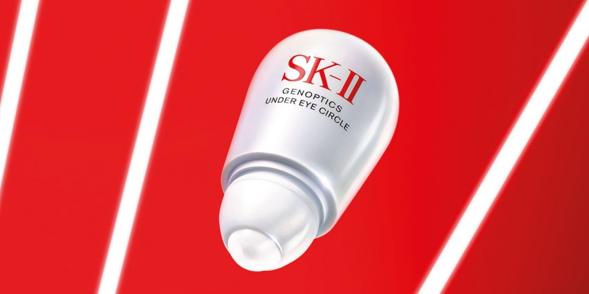 SK-II 光蘊環采眼部精華通過促進肌膚角質更新,減少暗沉<sup>1</sup>,提升肌膚光澤度!