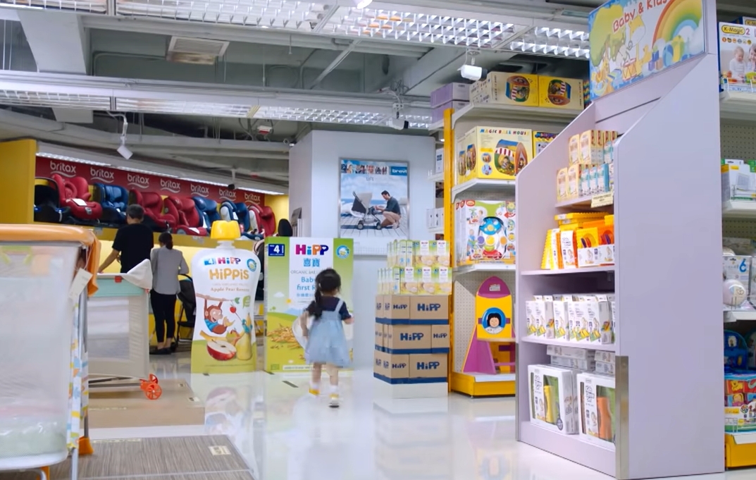 小孩吵鬧