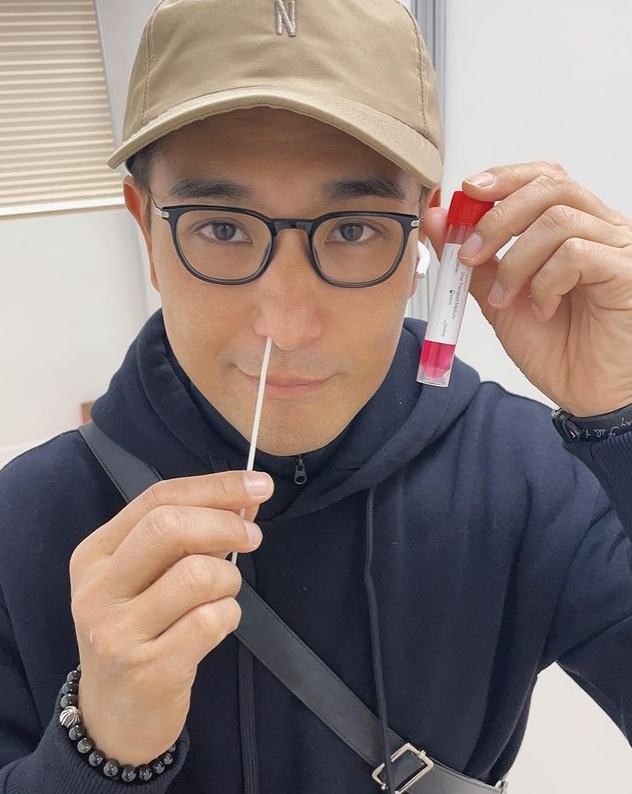 陳展鵬被拖數