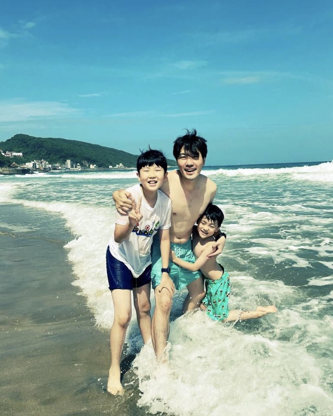 女兒問朱芯儀:「媽咪你愛我嗎」、「媽咪妳愛哥哥嗎」?