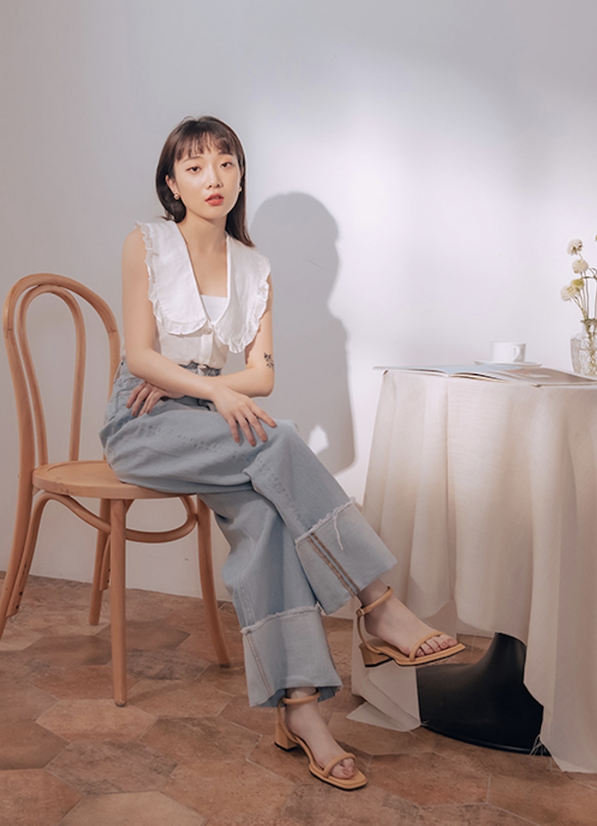 雖然款式並不新穎,卻十分百搭,是炎熱夏天的必收款式!