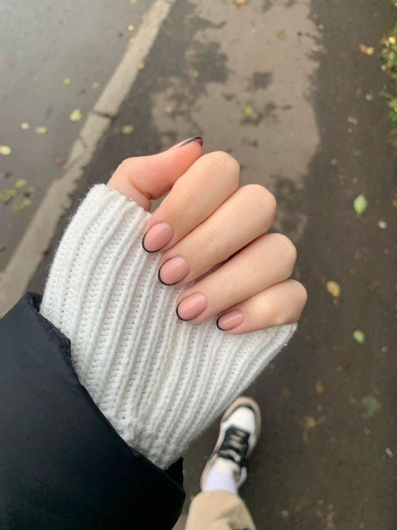 簡易DIY美甲 - 幼細甲緣