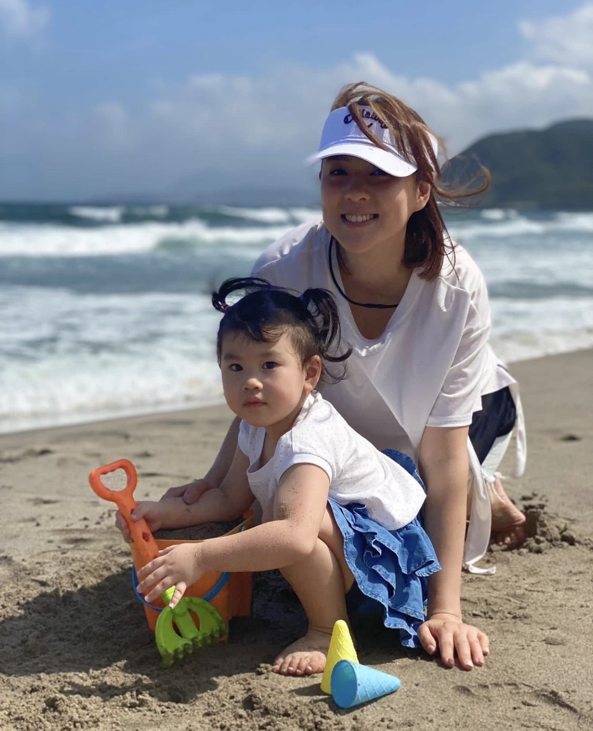 主持鄭凱云更分享了朱芯儀和2歲女兒之間的感人對話!