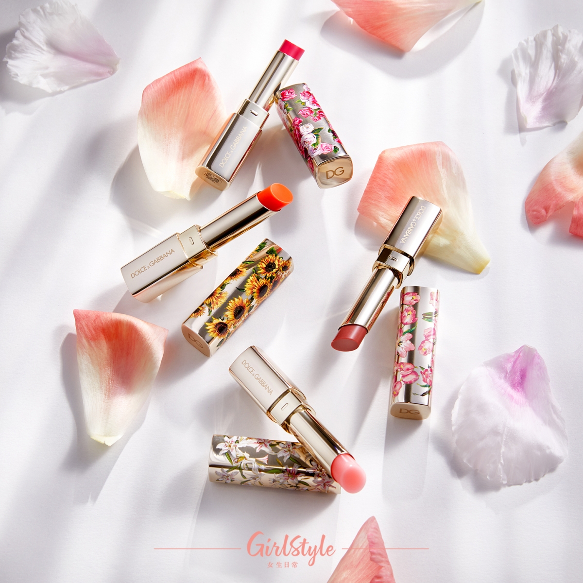 Sheerlips保濕潤色潤唇膏以鬱金香、百合花、牡丹和向日葵4種花朵作為色調和唇膏外殼設計的靈感。