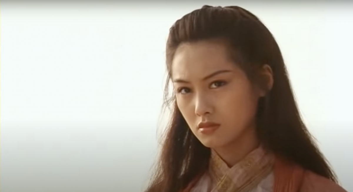 於電影《西遊記大結局之仙履奇緣》中,飾演「紫霞仙子」一角