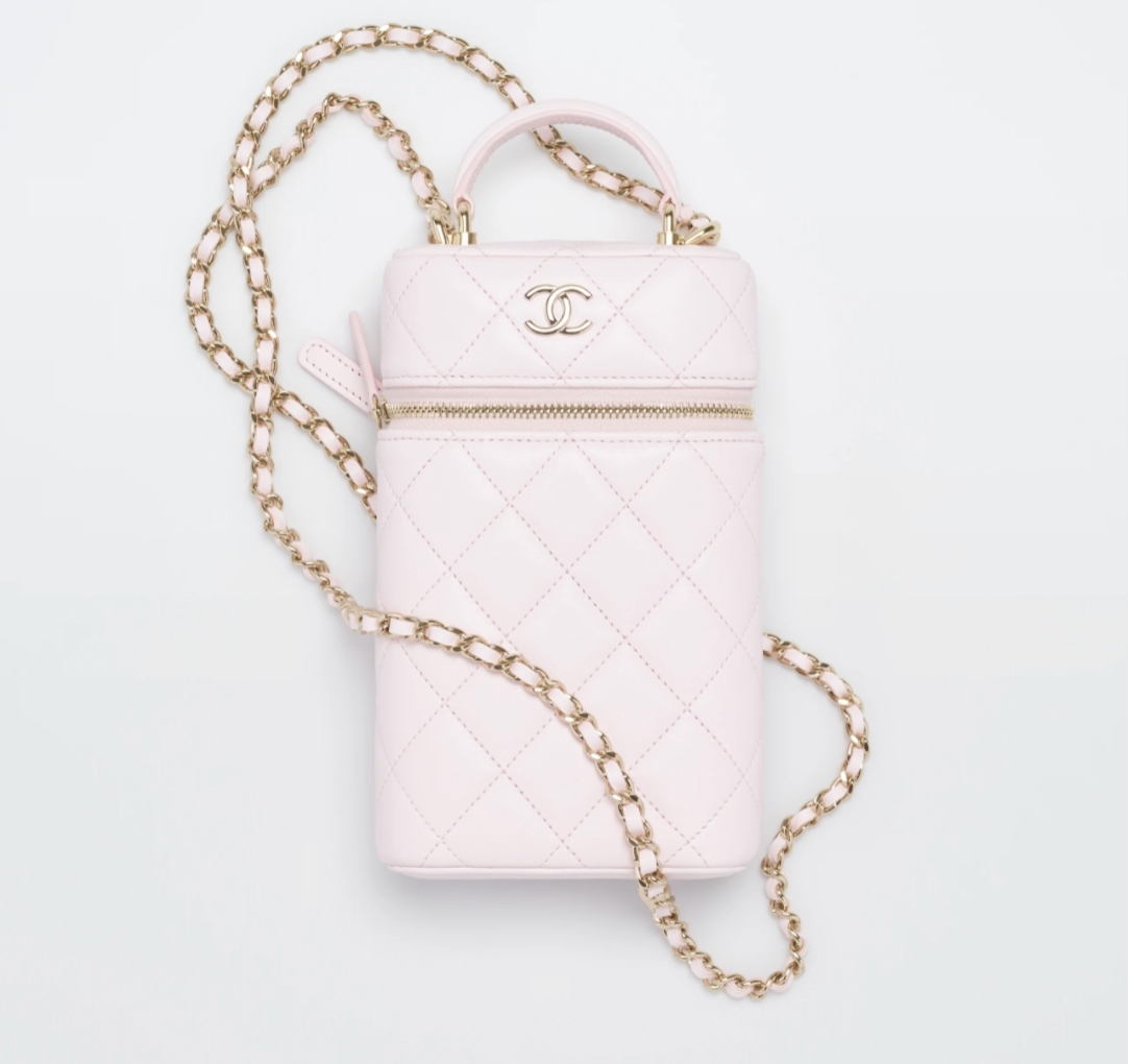 Chanel 手機袋(HK$19,600)
