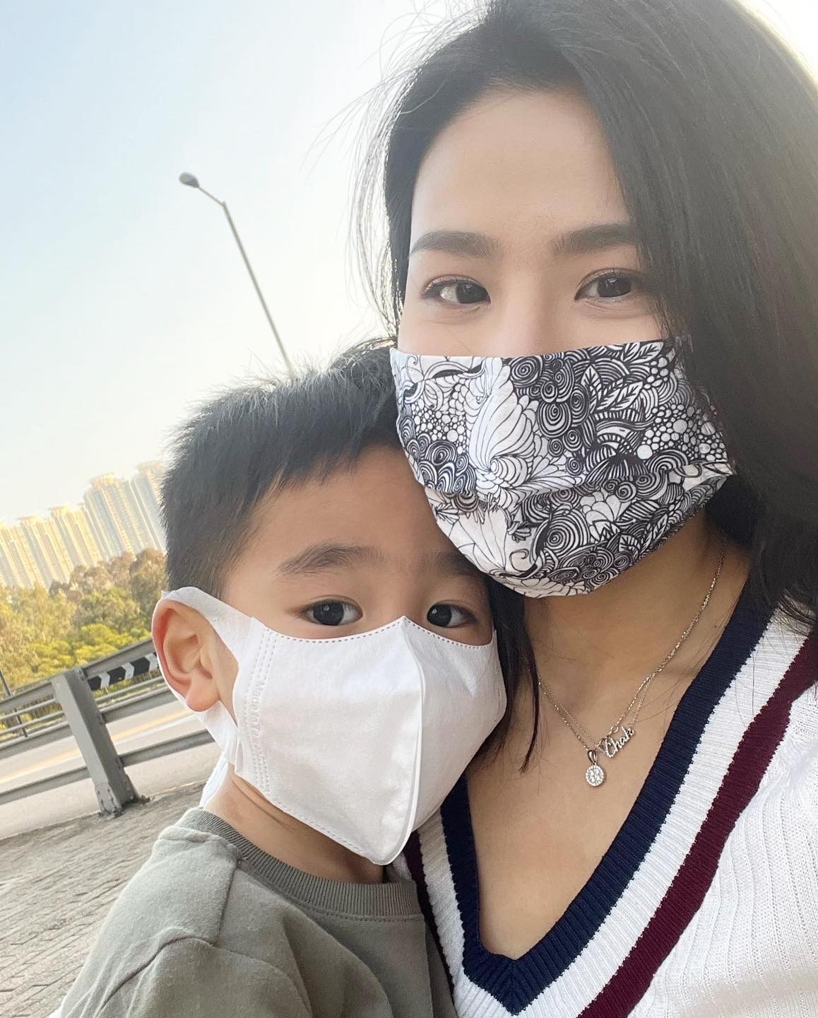 相當疼愛兒子