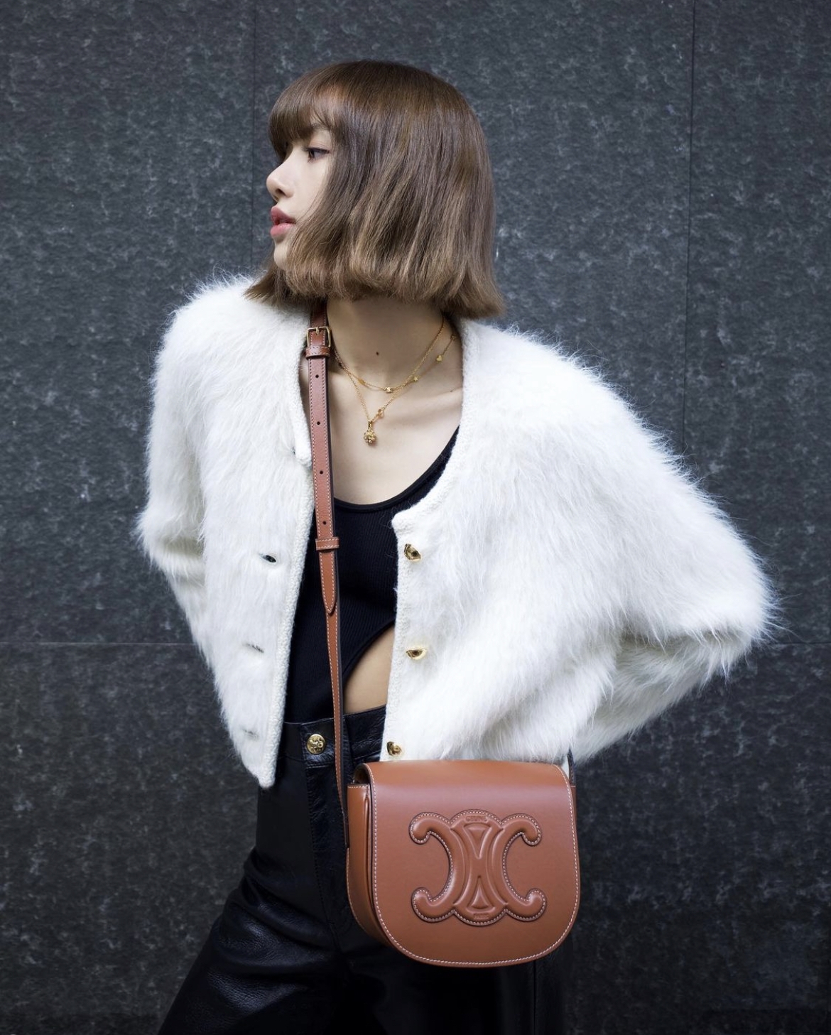 深受不少女生歡迎的Celine同樣嘅推出新品~