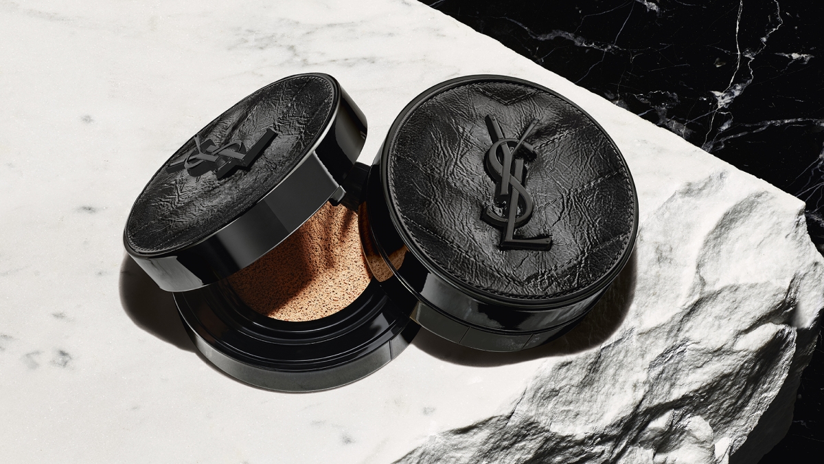 YSL Beaute Over Noir 限量版極緻純黑皮革輕透無重羽毛氣墊粉底