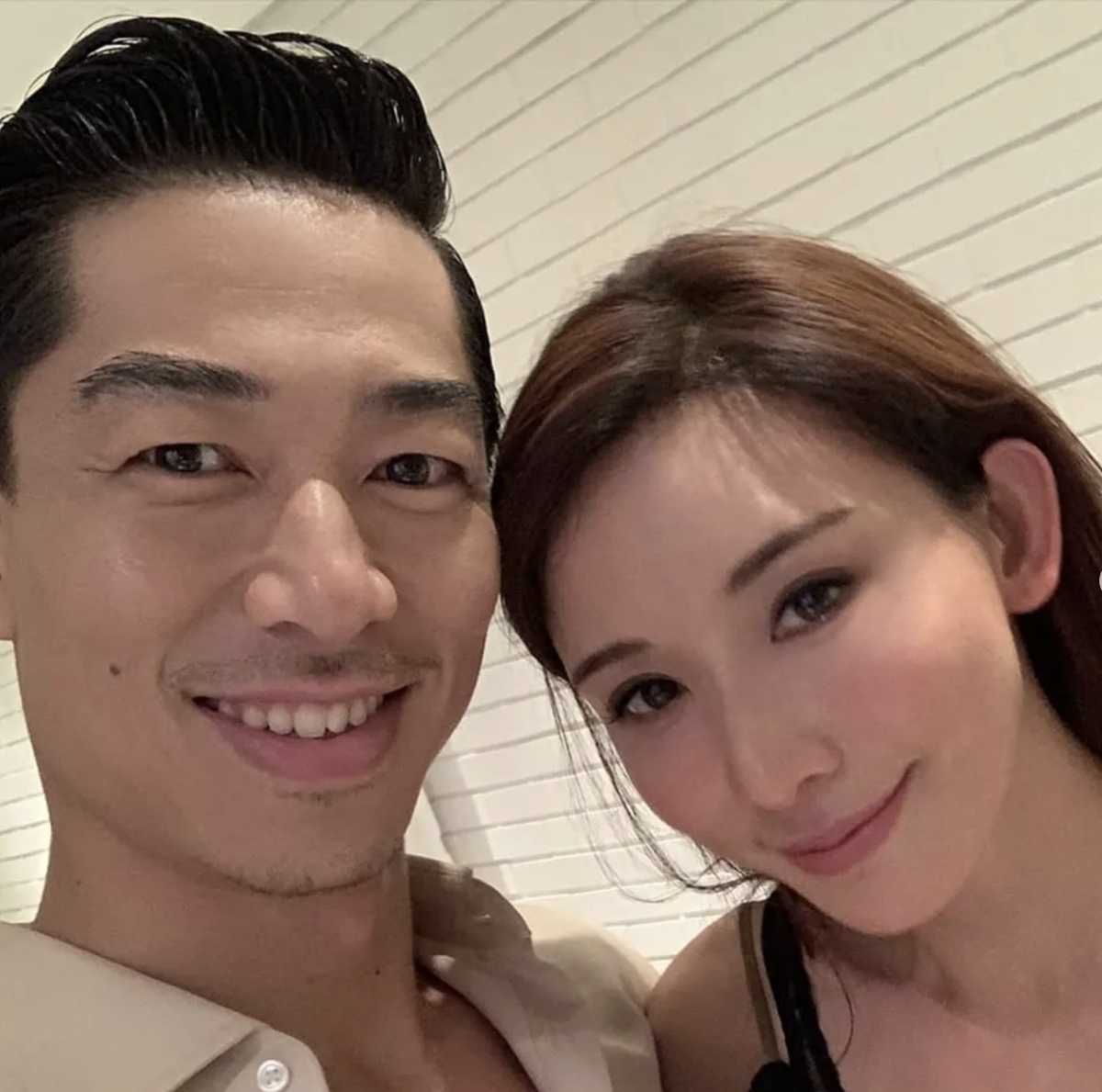 老公AKIRA亦提到，林志玲特別喜歡飲雞湯，因此在老婆坐月期間特別學習燉雞湯！