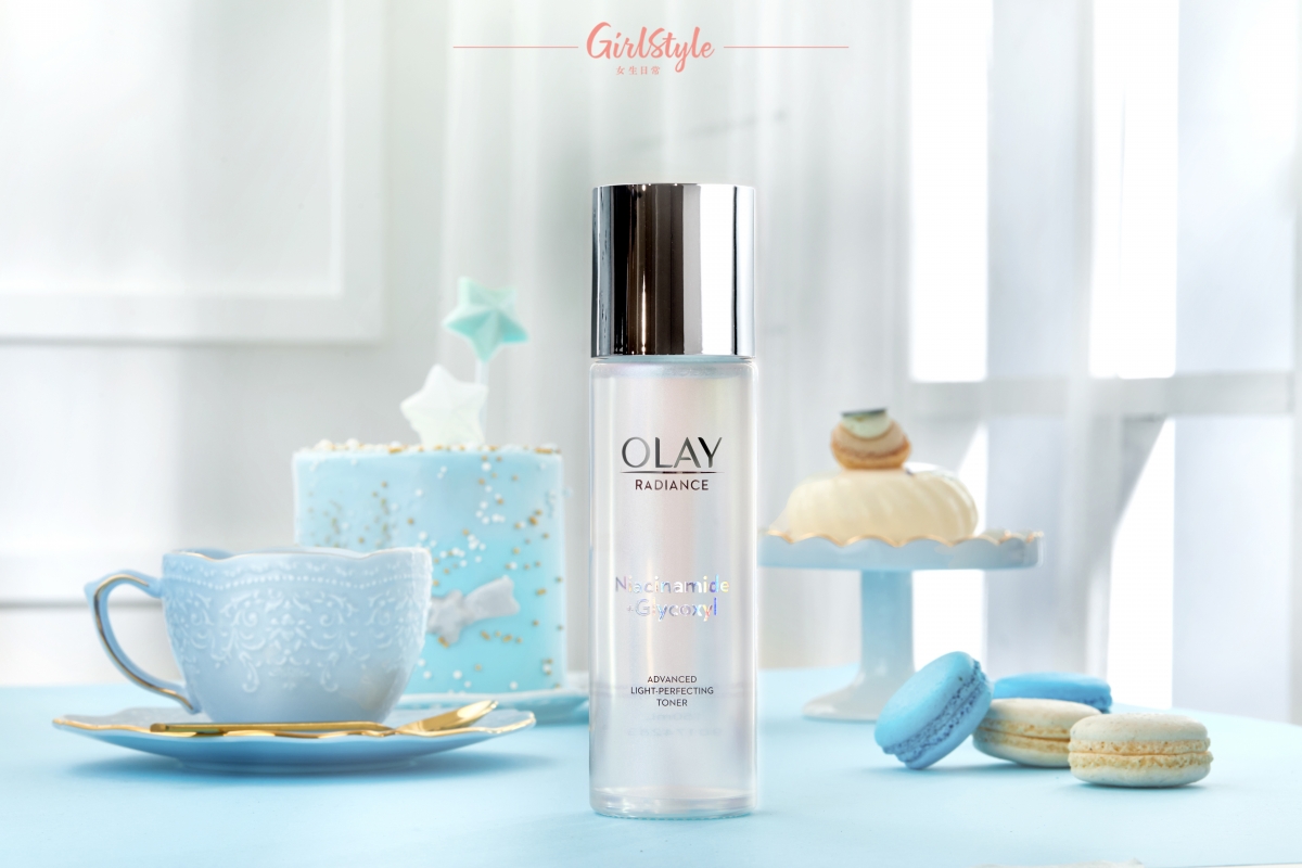 採用3重突破性抗糖美白科技，一抹締造嫩滑亮白肌。