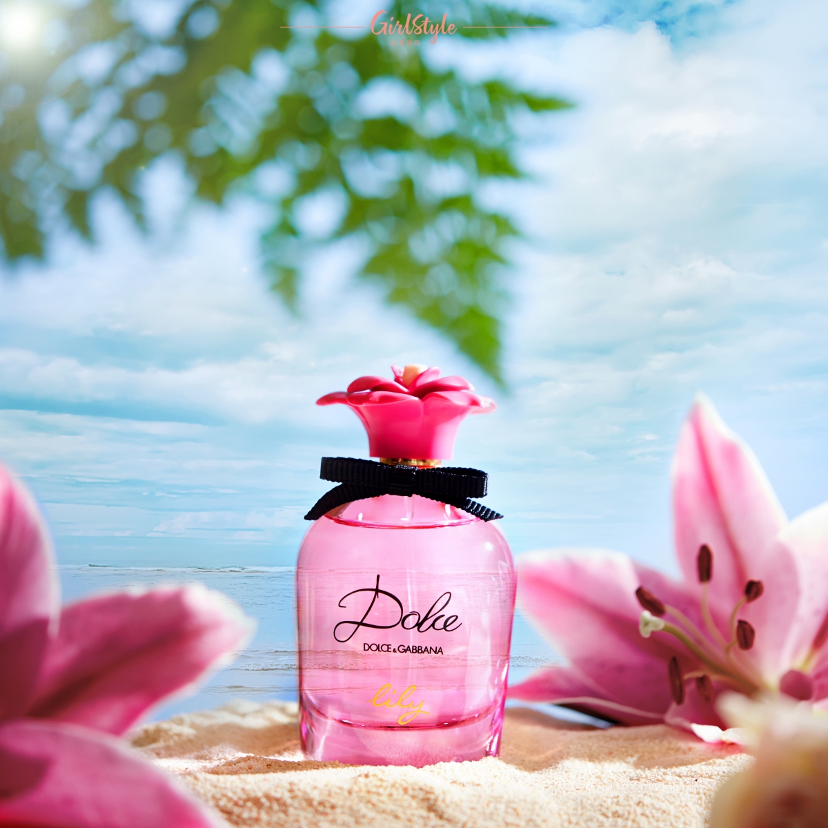 Dolce Lily的粉紅百合花香與百香果香之間微妙相遇和完美平衡，為花香調添上熱帶風情。