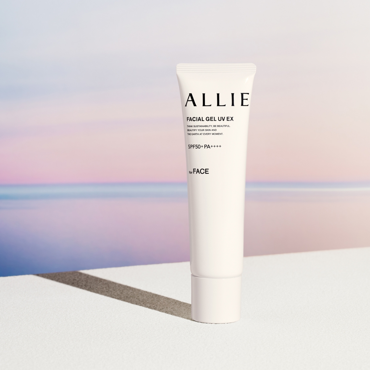 ALLIE持采UV高效防曬亮顏飾底乳EX（建議售價：HK$189/60g）