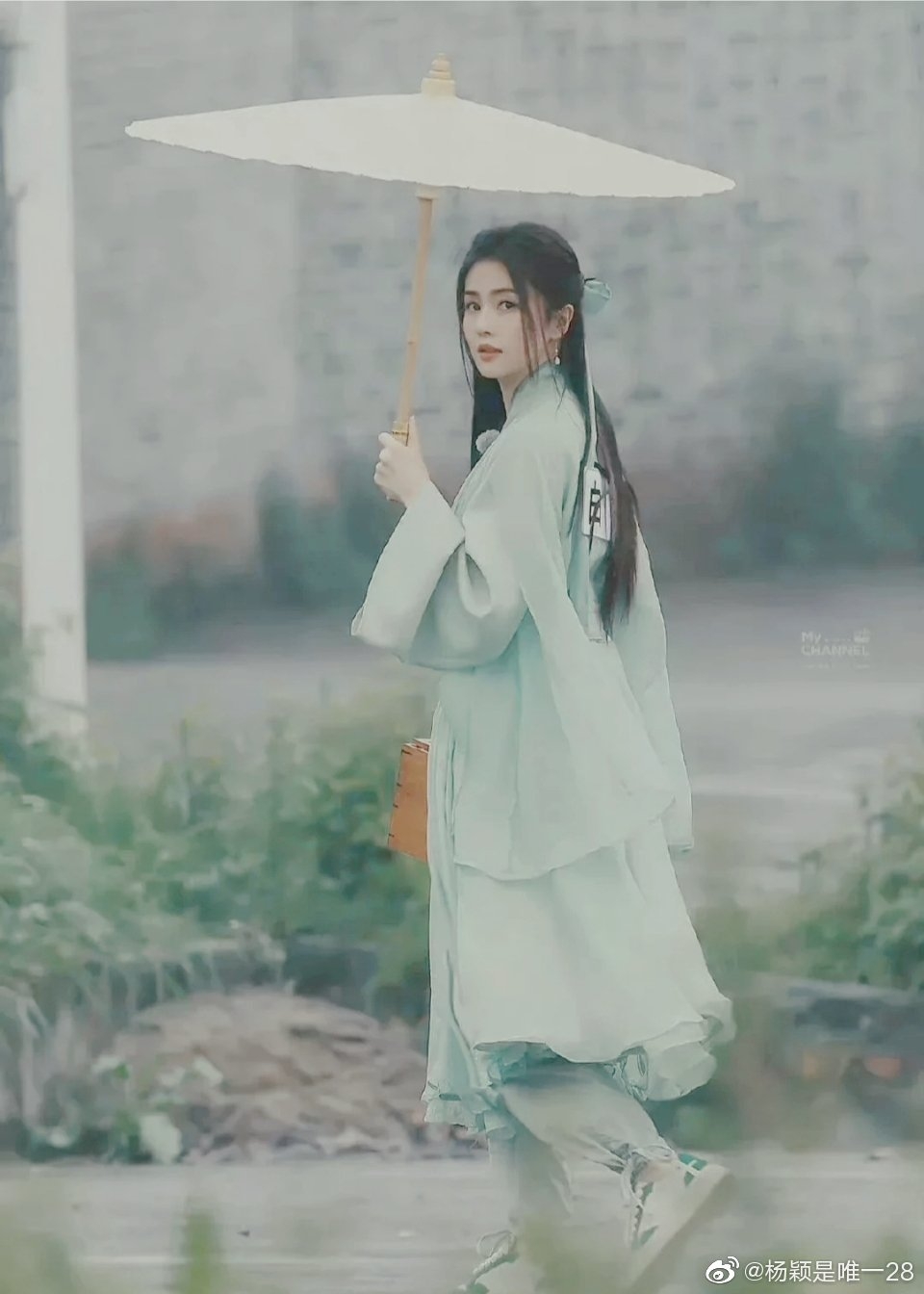 白鹿的裝著