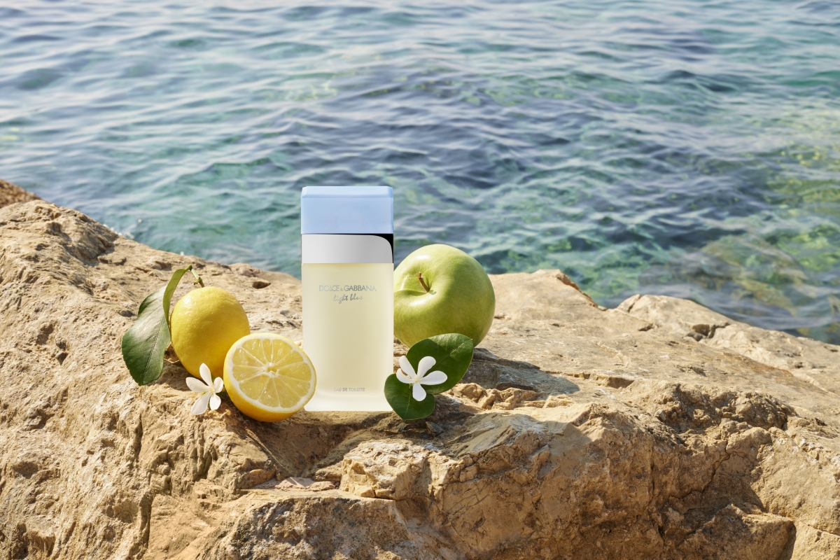 Light Blue淡香氛 (HK$460/25ML;HK$680/50ML;HK$900/100ML)