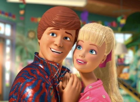 《Barbie》