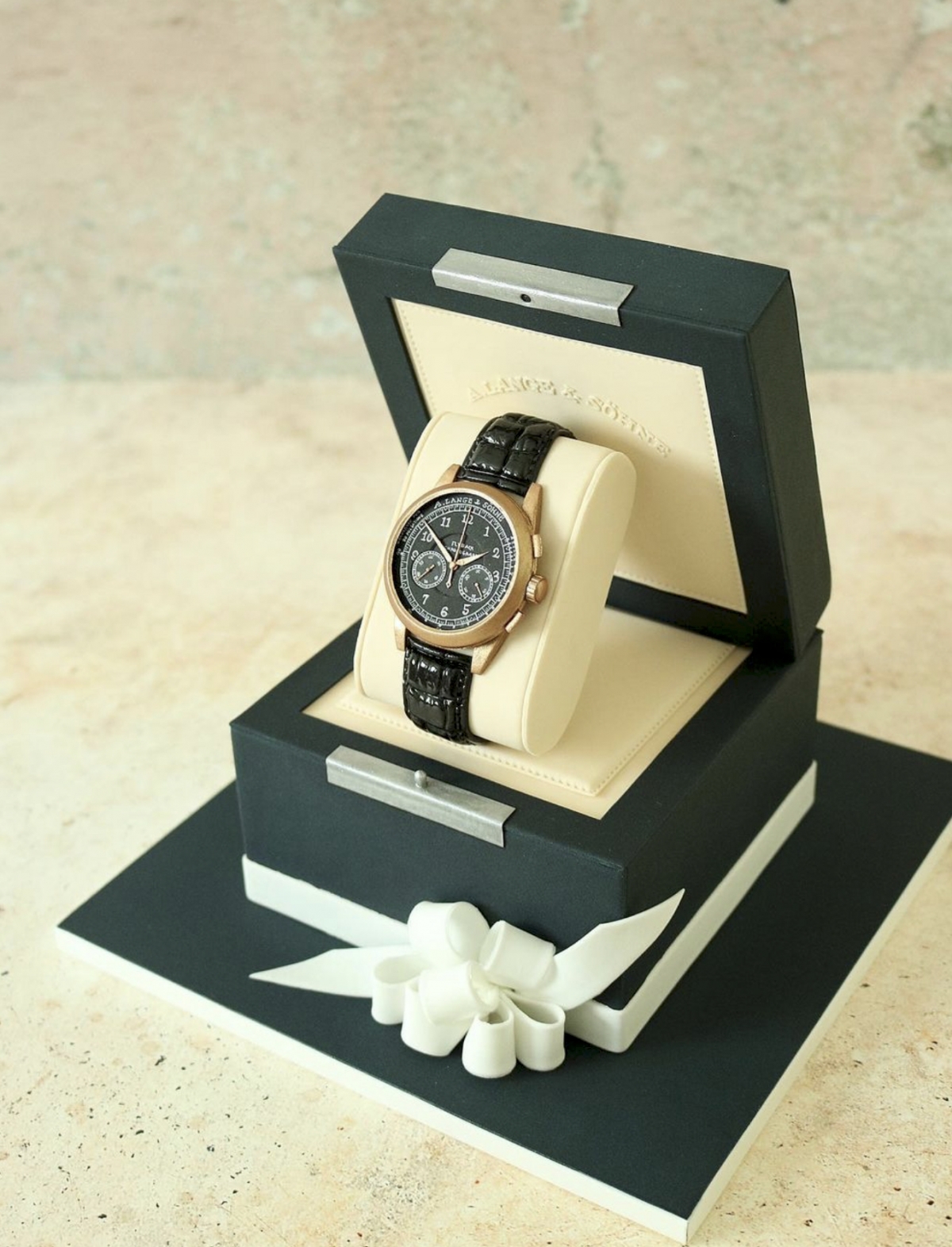 從錶面就能看出手藝有多精細!