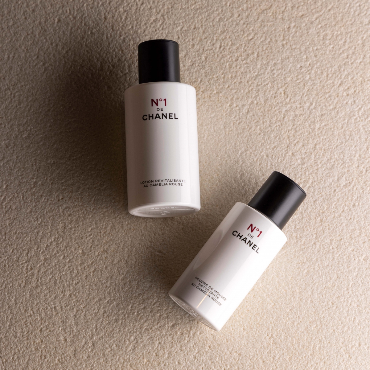 CHANEL一號紅山茶花爽膚水及CHANEL一號紅山茶花潔面粉