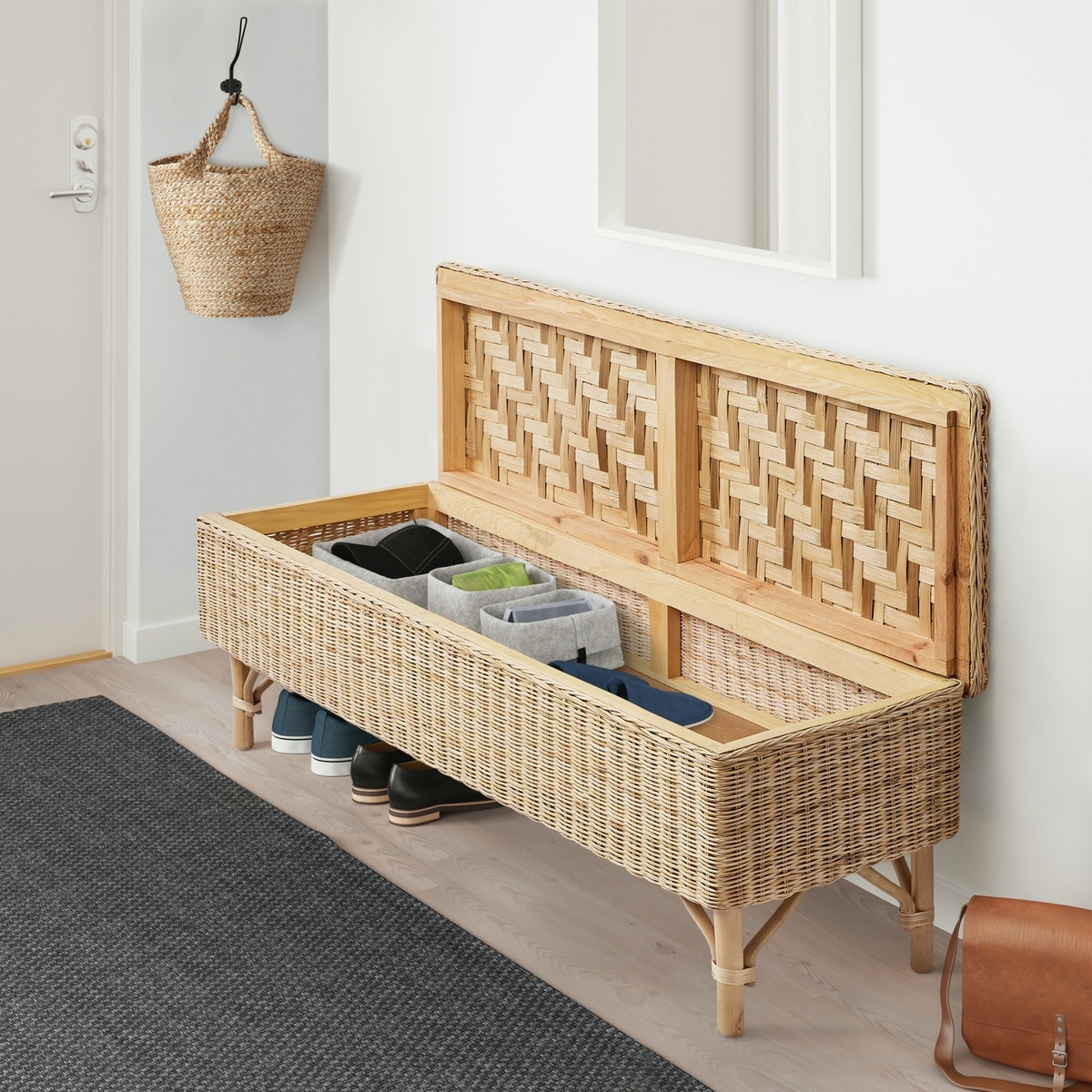 IKEA TOLKNING 藤製收納長凳