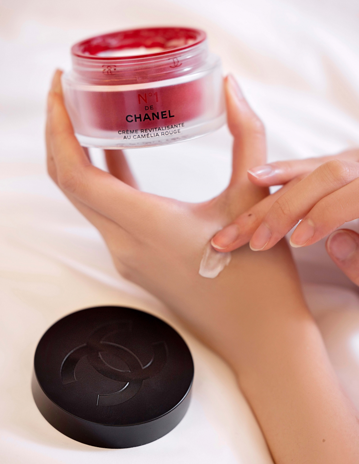 CHANEL一號紅山茶花乳霜