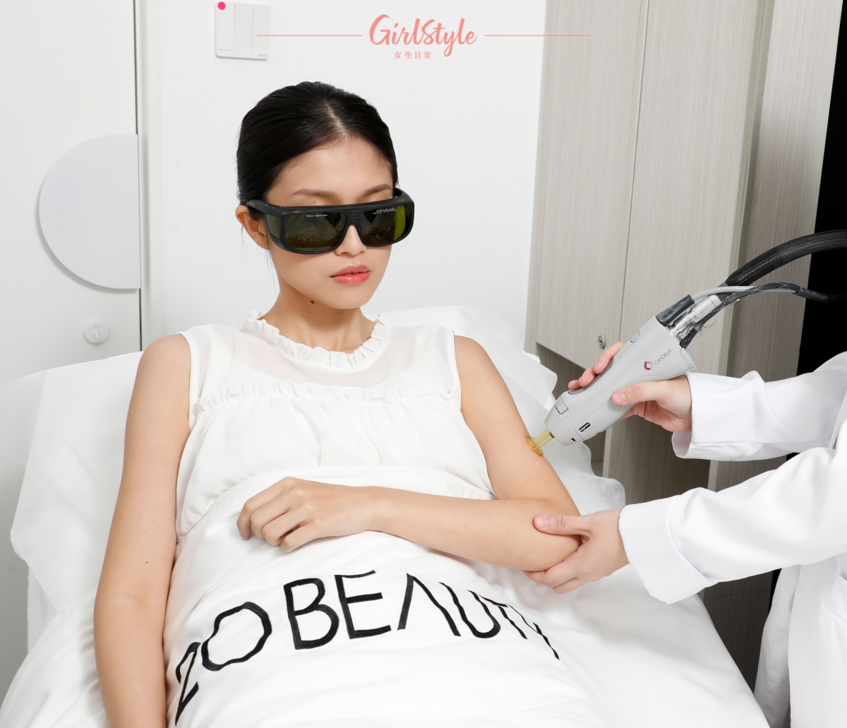 20BEAUTY全線採用全球No.1 GentleLASE Pro™-755nm儀器,內置專利DCD冷凍系統,有效冷凍皮膚表層,令脫毛療程更安全、舒適及無痛