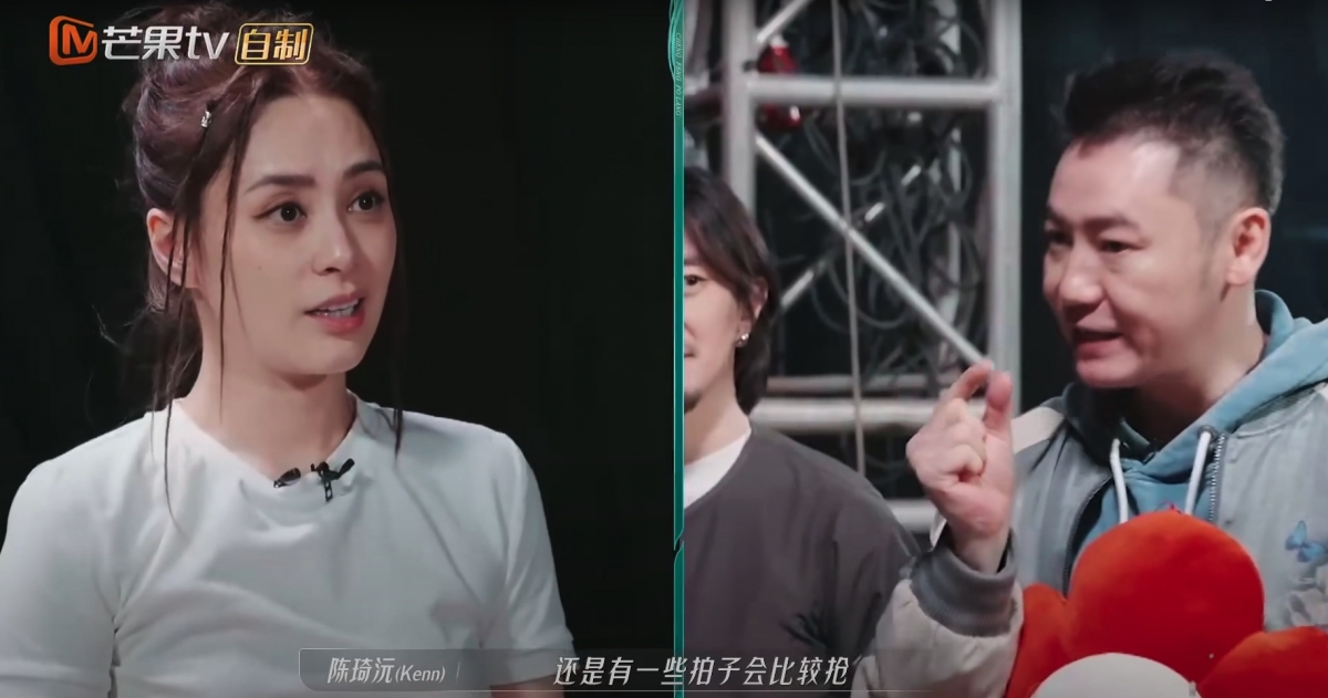 舞蹈老師指出她在跳舞時經常搶拍子