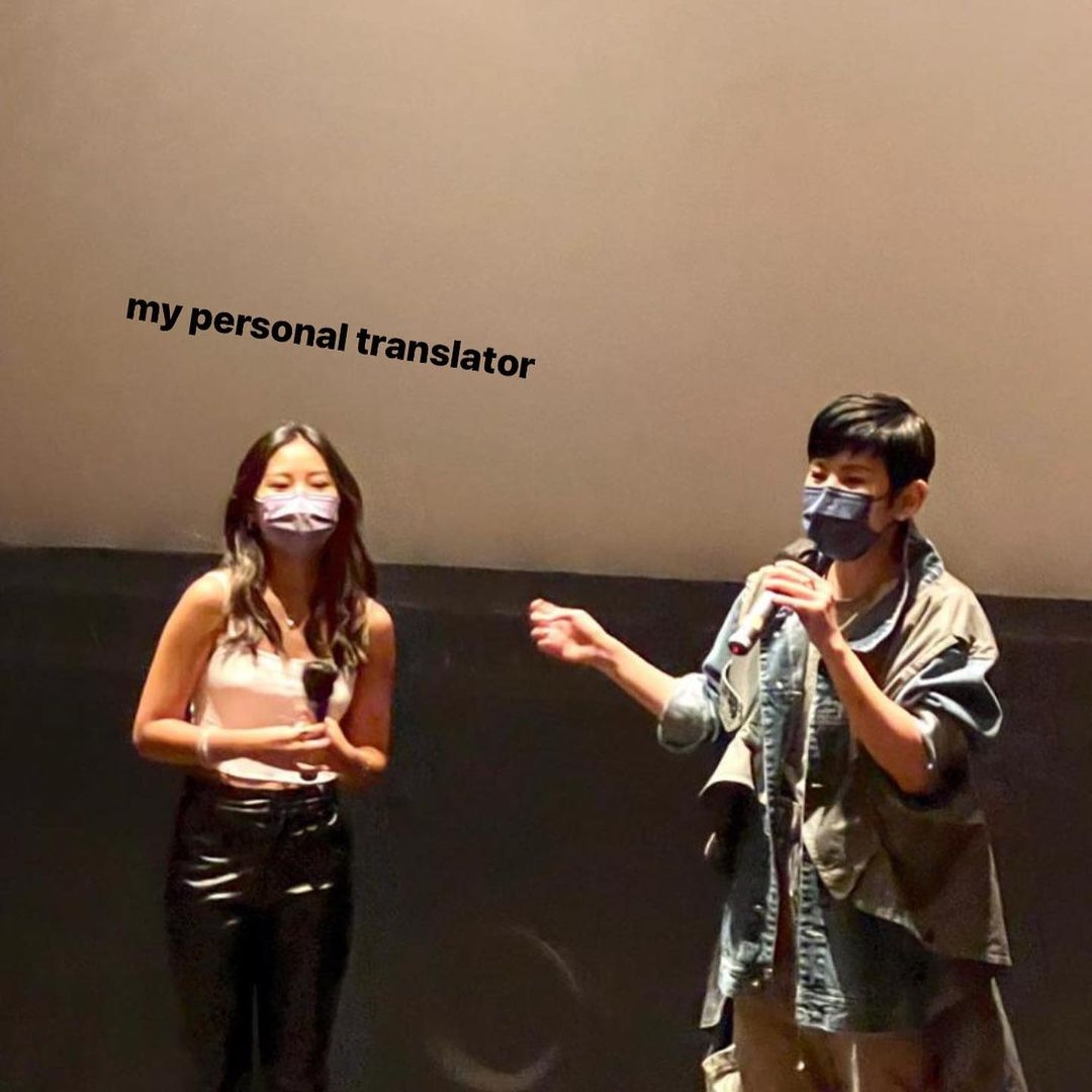 曾客串《媽媽的神奇小子》,獲1秒鏡頭