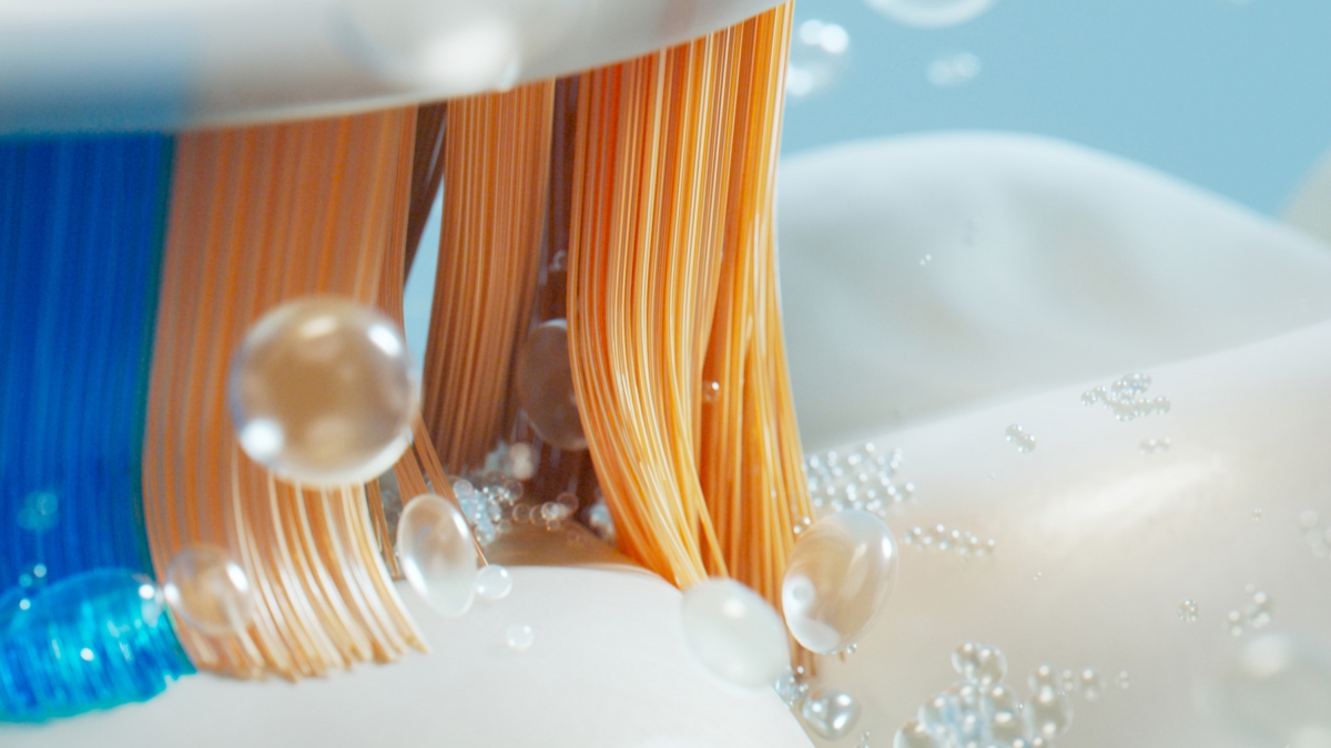 Philips Sonicare AI 牙刷透過聲波震動產生液體清潔動力,形成Microbubbles,深入牙縫,就連口腔隱藏部位都清潔到