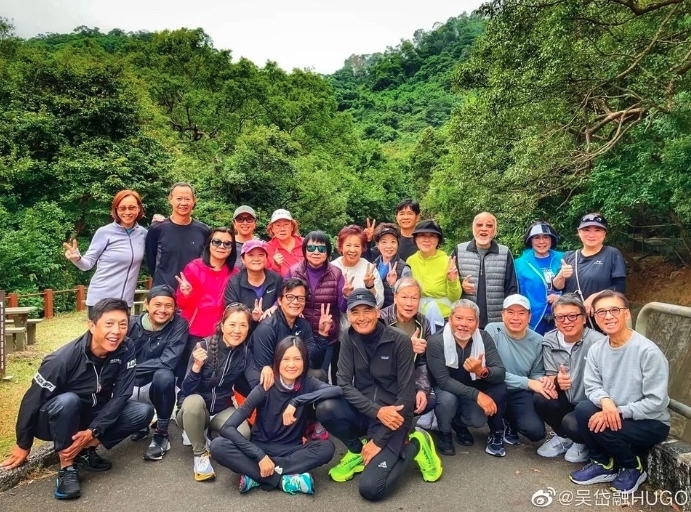 但偶爾隨發哥行山,鍛鍊身體~