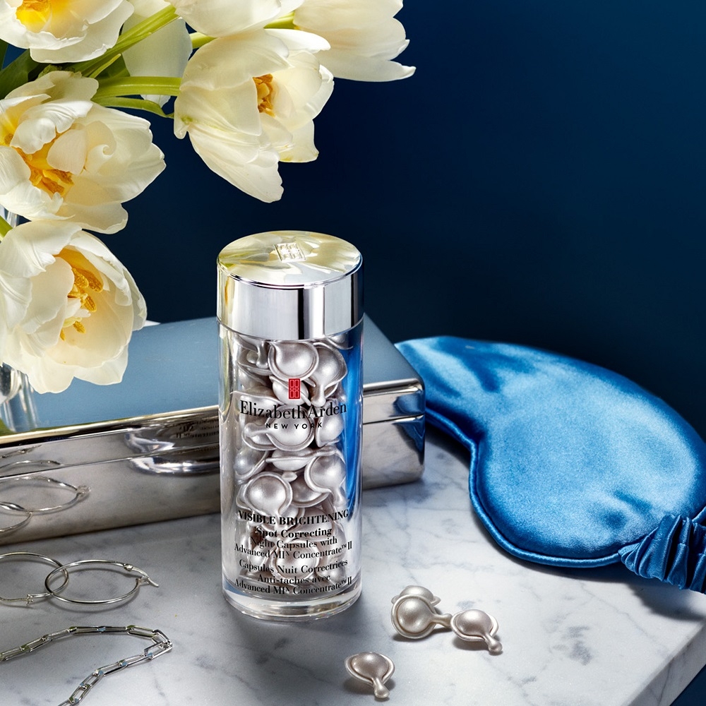 Elizabeth Arden 光纖鑽白晚間淡斑膠囊