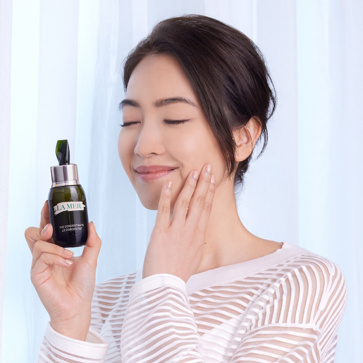 The Concentrate 極緻修護精華的神級修護力讓女神朱千雪愛不釋手